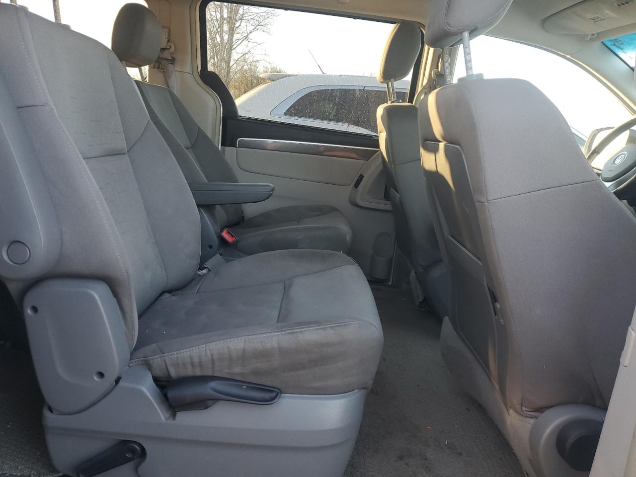 2009 Volkswagen Routan VIN 2V8HW34199R544543 Copart auction photo, rear end damage thumbnail 11