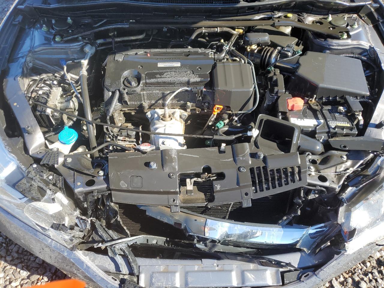 2017 Honda Accord VIN 1HGCR2F87HA168530 Copart auction photo, front end / minor dent/scratches damage thumbnail 11