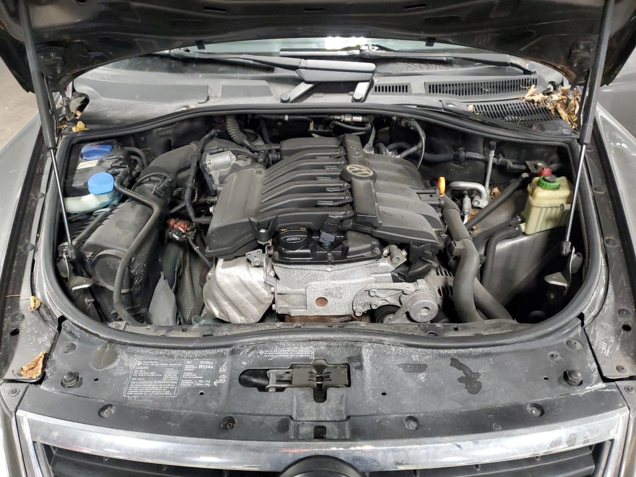 2008 Volkswagen Touareg VIN WVGBE77L18D041627 Copart auction photo, front end damage thumbnail 12