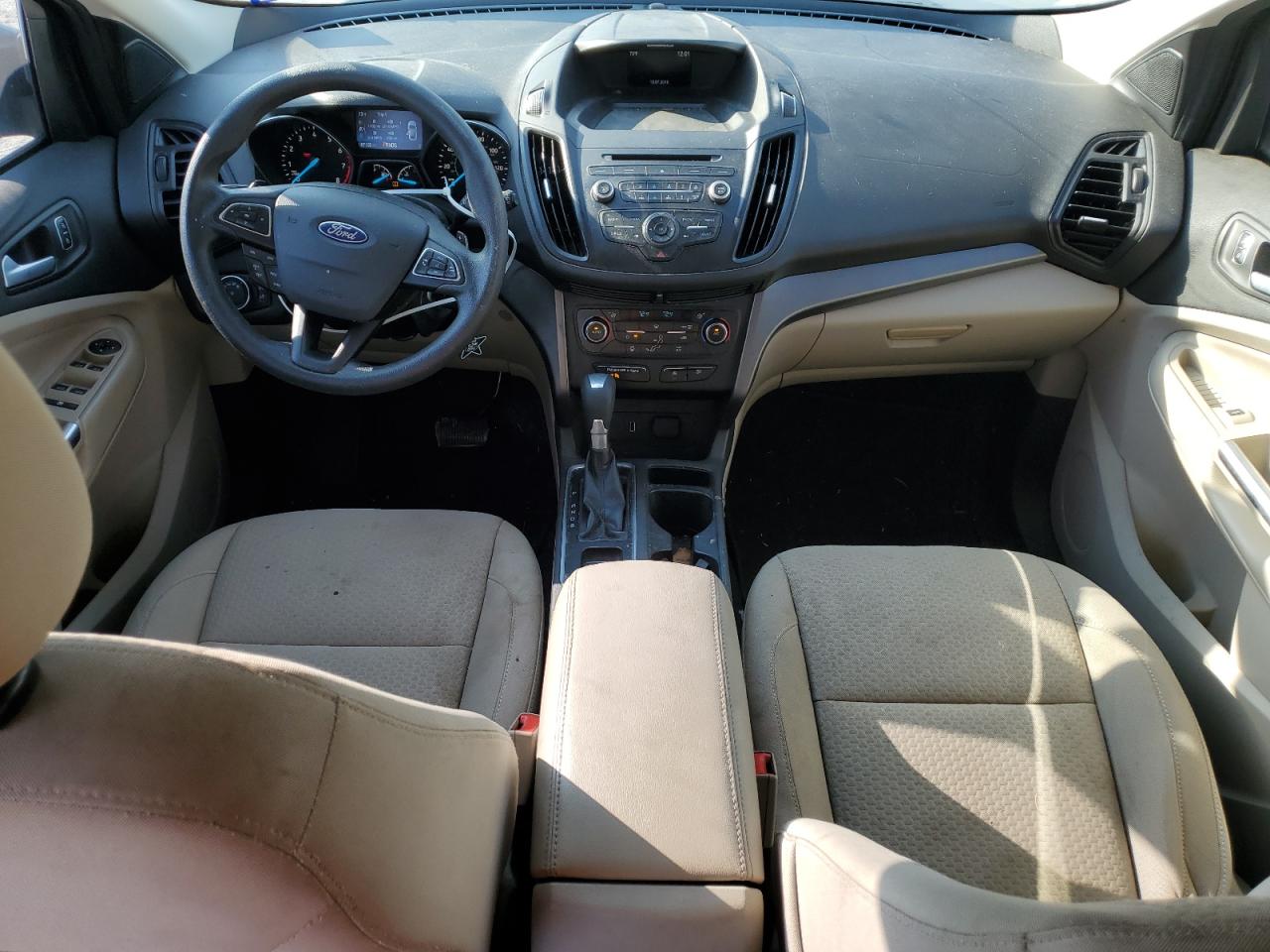 2017 Ford Escape VIN 1FMCU0GD9HUC77983 Copart auction photo, mechanical / minor dent/scratches damage thumbnail 8