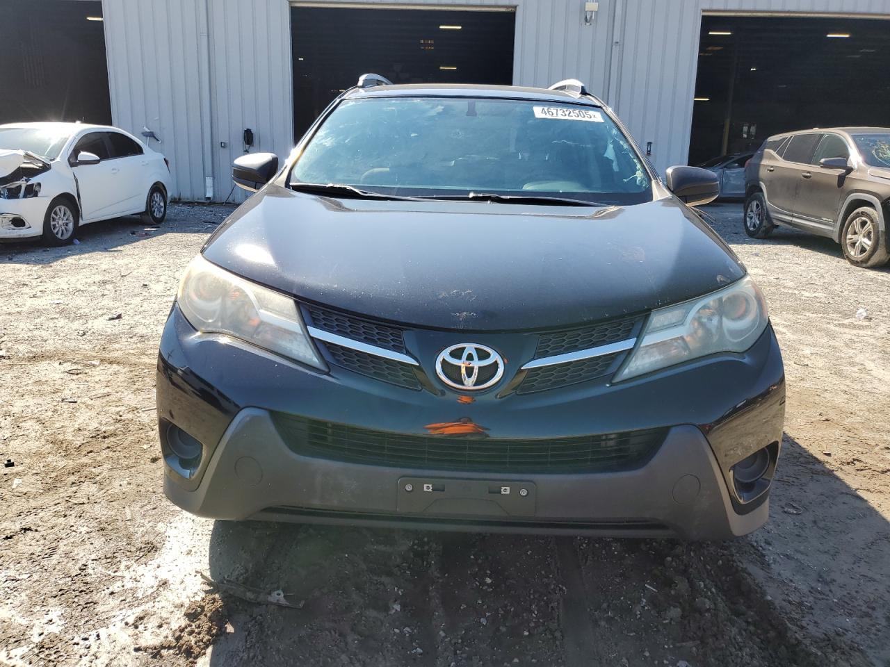 2015 Toyota RAV 4 VIN 2T3ZFREV7FW227186 Copart auction photo, rear end / minor dent/scratches damage thumbnail 5