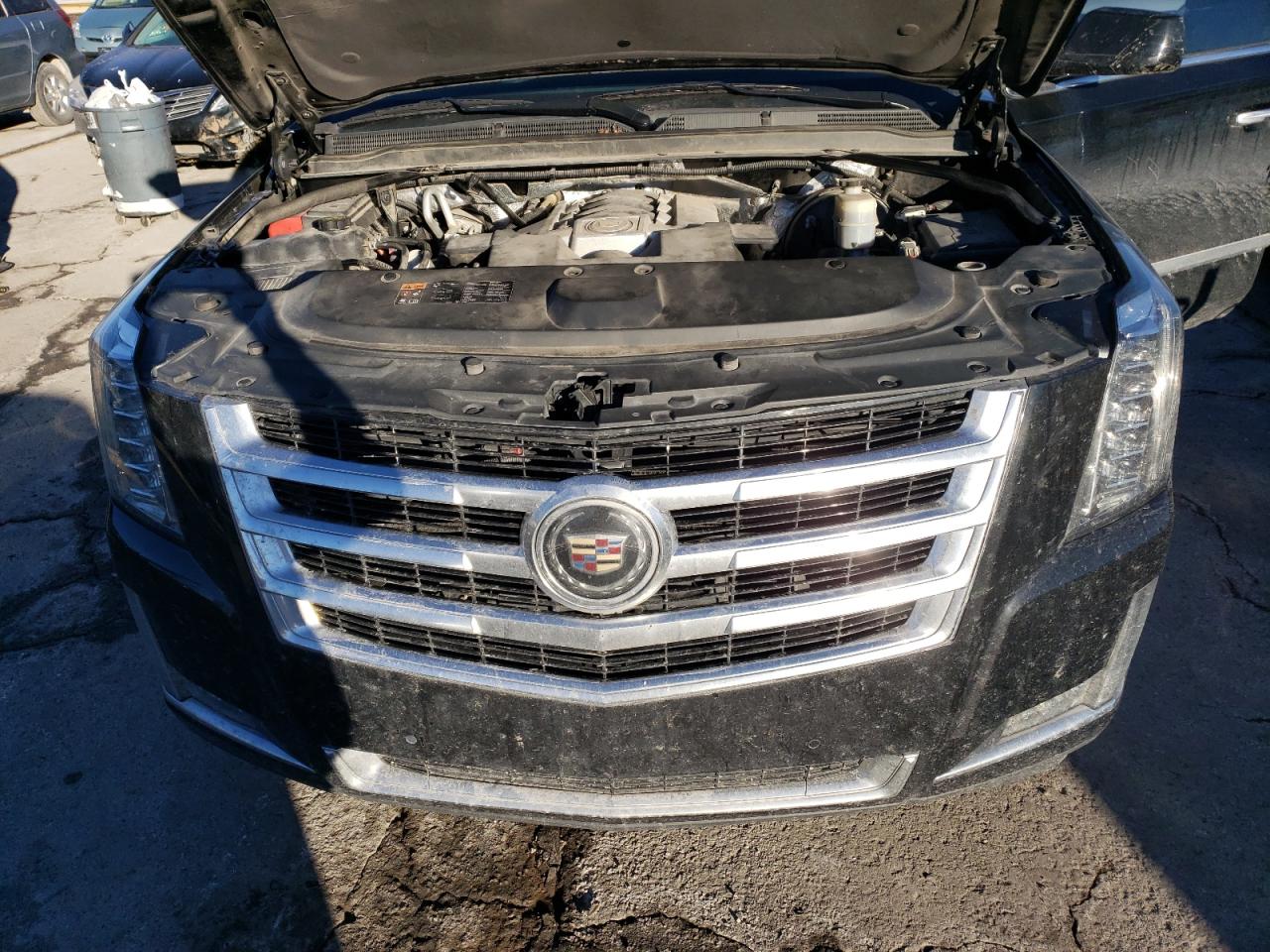 2015 Cadillac Escalade VIN 1GYS4JKJ9FR246102 Copart auction photo, minor dent/scratches damage thumbnail 12