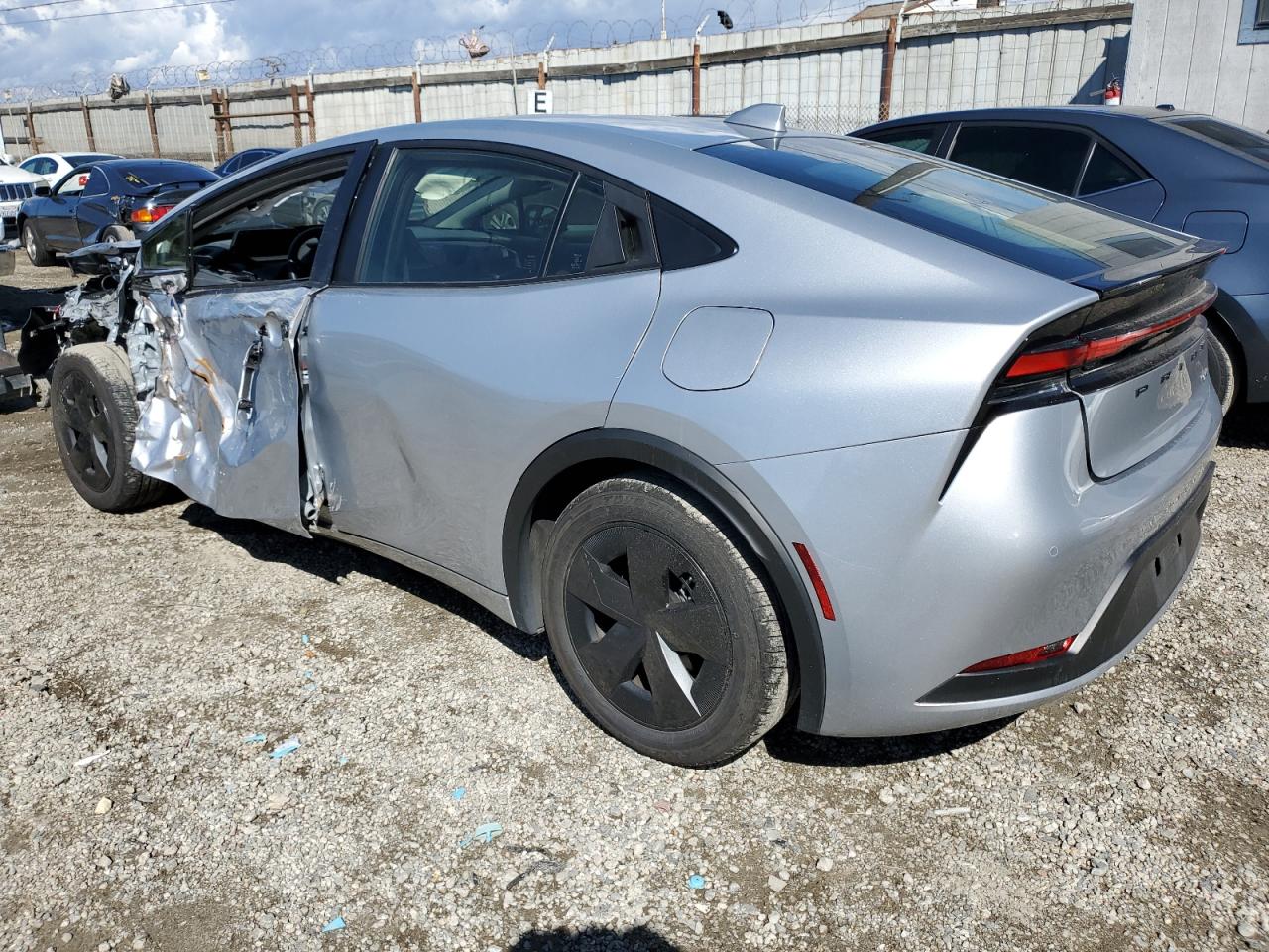 2024 Toyota Prius VIN JTDACAAU4R3018502 Copart auction photo, front end / side damage thumbnail 2