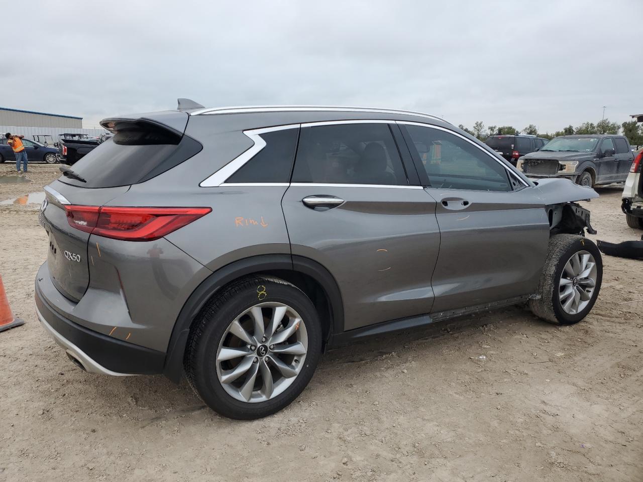 2021 Infiniti QX50 VIN 3PCAJ5BA5MF122381 Copart auction photo, front end damage thumbnail 3