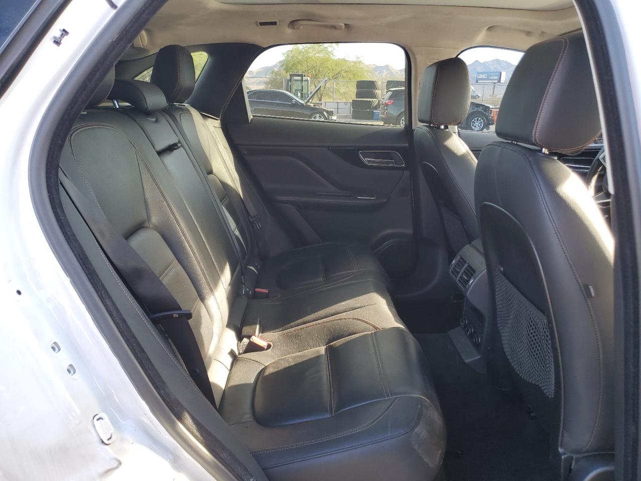 2019 Jaguar F-Pace VIN SADCK2GX8KA369003 Copart auction photo, all over / minor dent/scratches damage thumbnail 10