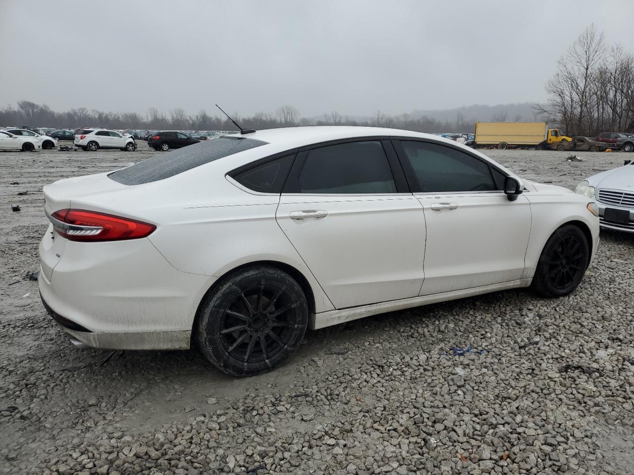 2017 Ford Fusion VIN 3FA6P0H76HR187379 Copart auction photo, side / front end damage thumbnail 3