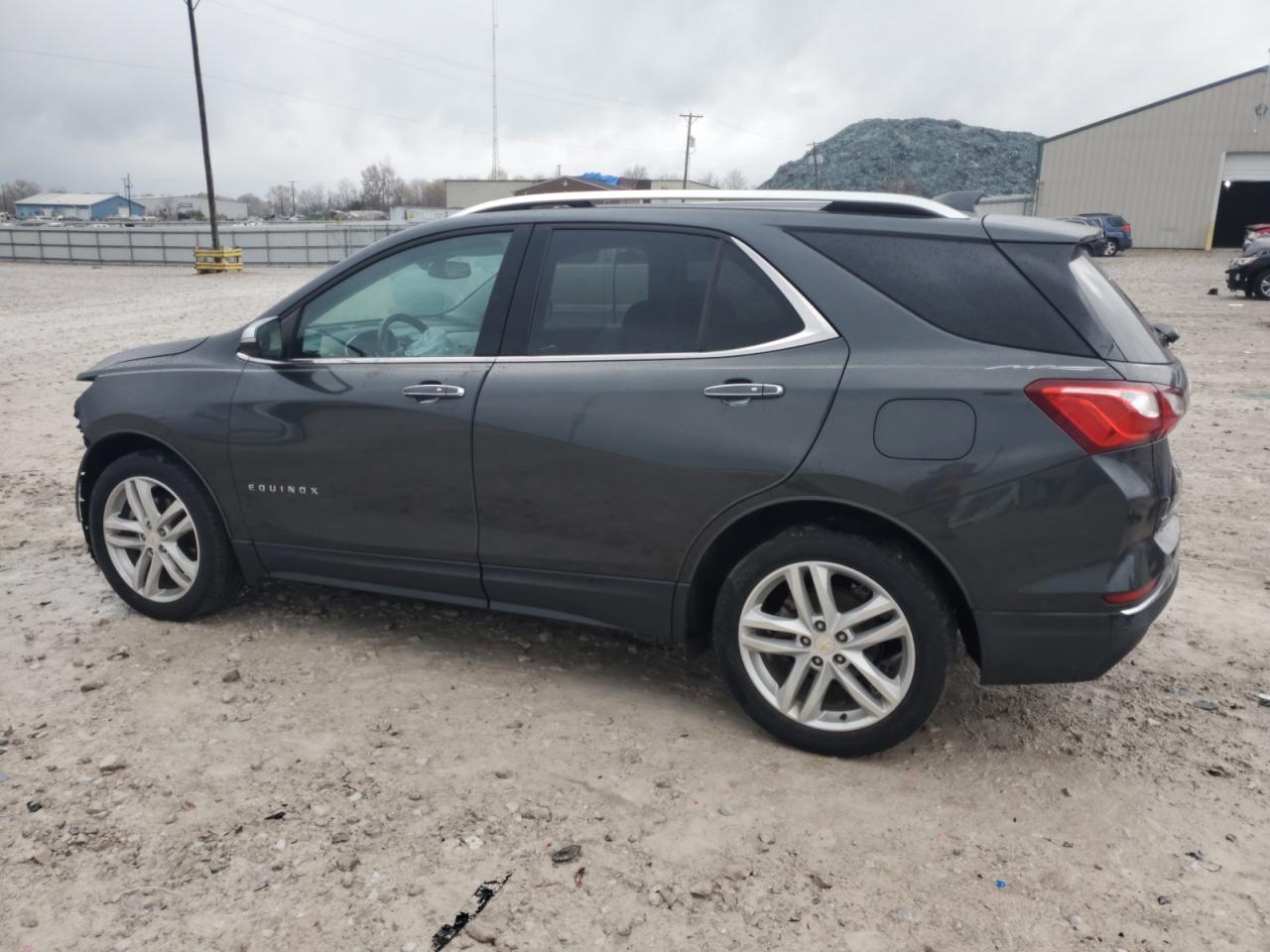 2018 Chevrolet Equinox VIN 2GNAXNEX7J6330639 Copart auction photo, front end damage thumbnail 2