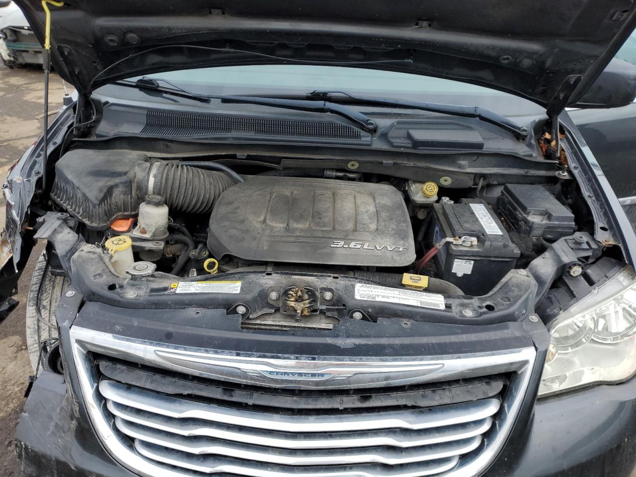 2011 Chrysler Town & Country VIN 2A4RR5DG3BR611273 Copart auction photo, front end damage thumbnail 12
