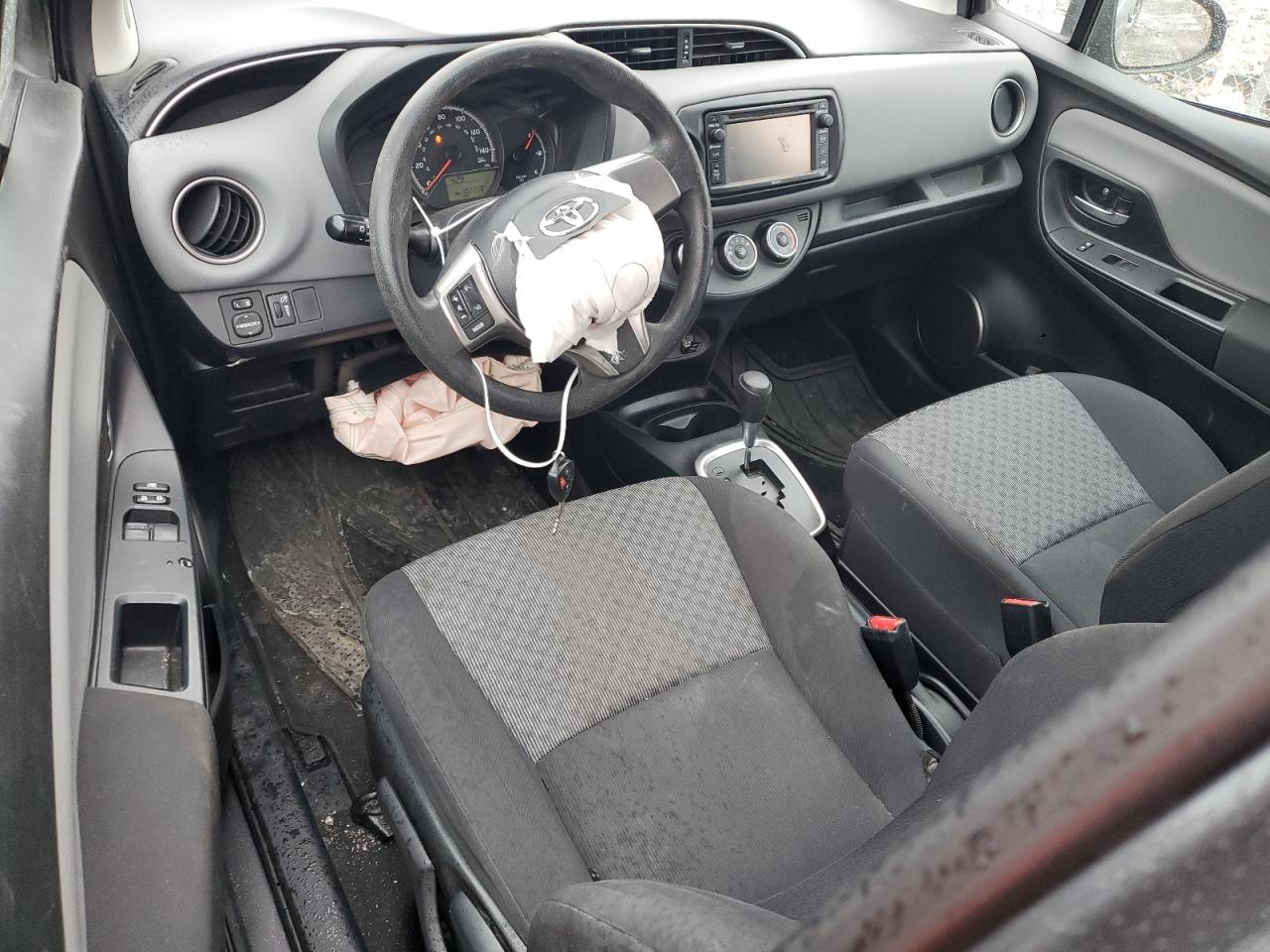2015 Toyota Yaris VIN VNKJTUD36FA039063 Copart auction photo, front end damage thumbnail 8