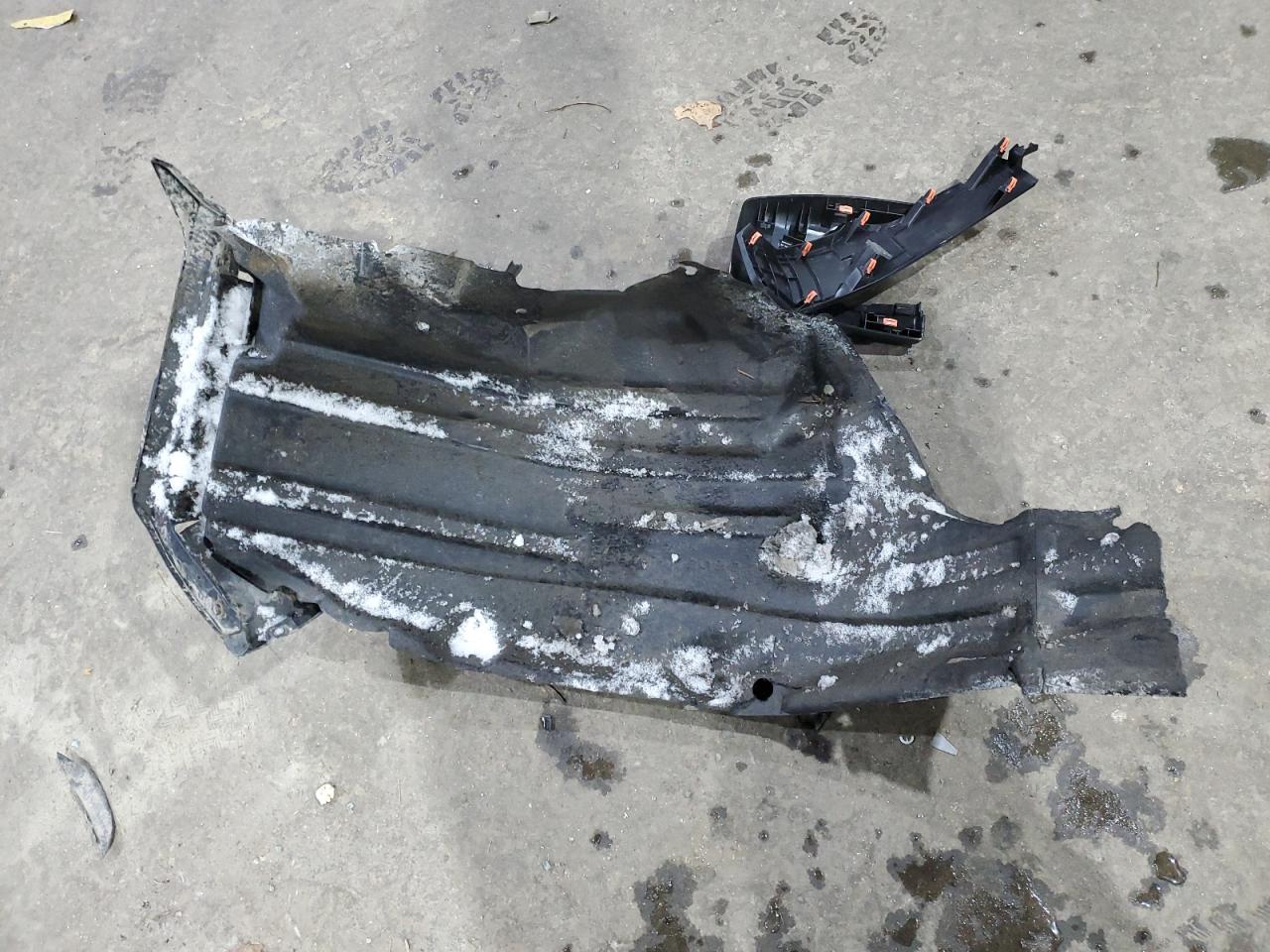 2020 Toyota RAV 4 VIN JTMLWRFV4LD546607 Copart auction photo, front end / undercarriage damage thumbnail 14