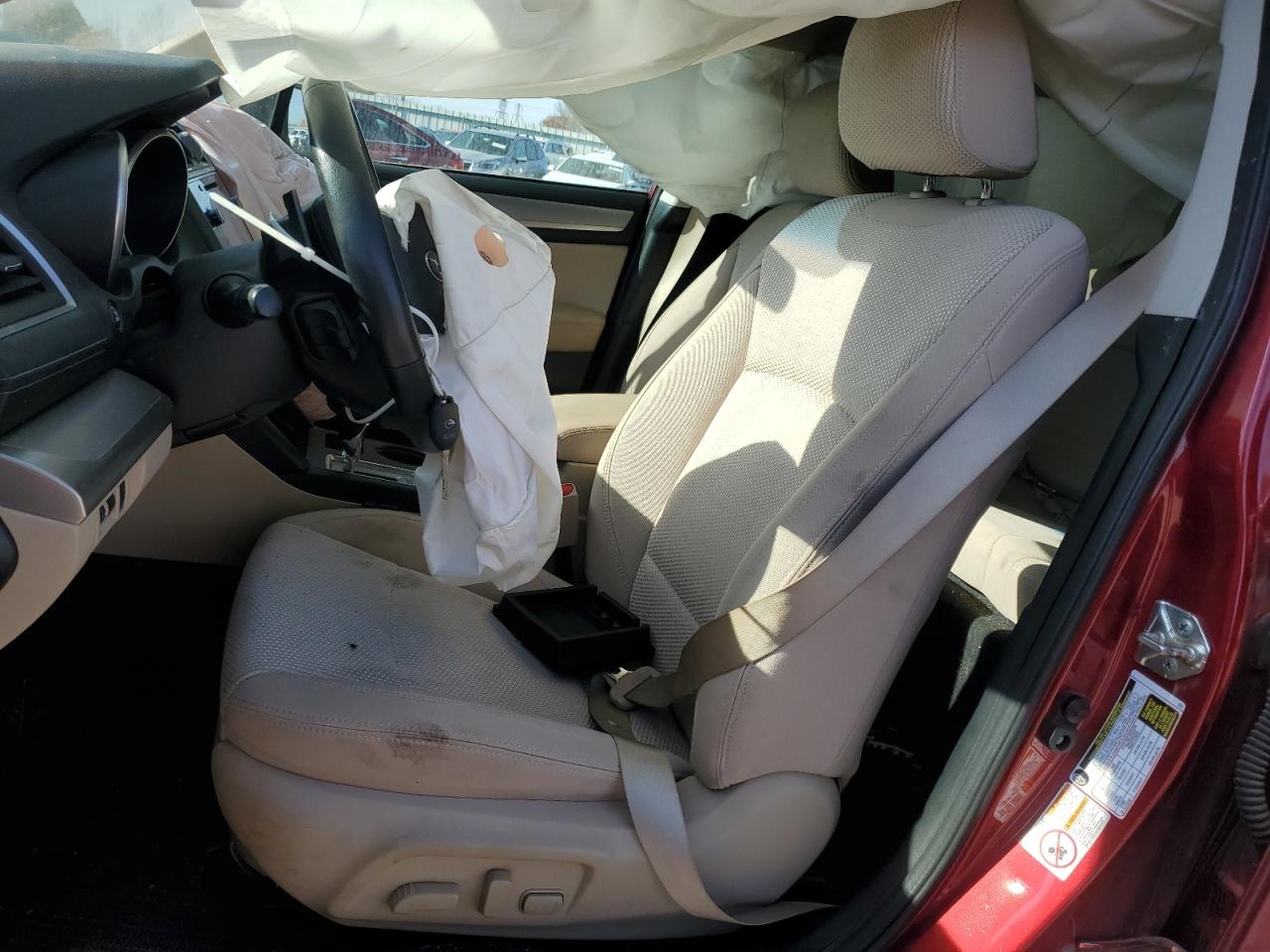 2018 Subaru Outback VIN 4S4BSACC2J3297265 Copart auction photo, front end / minor dent/scratches damage thumbnail 7