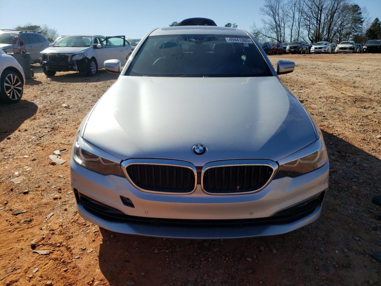 2018 BMW 5er VIN WBAJE5C54JWA97745 Copart auction photo, minor dent/scratches damage thumbnail 5