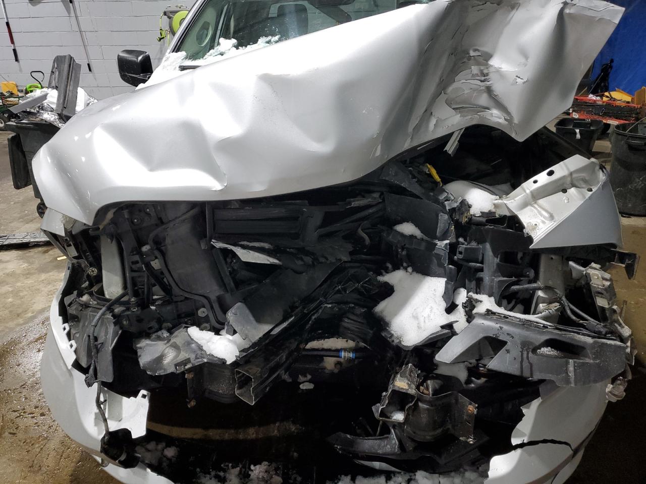 2017 RAM 1500 VIN 1C6RR7FG8HS778144 Copart auction photo, front end / side damage thumbnail 12