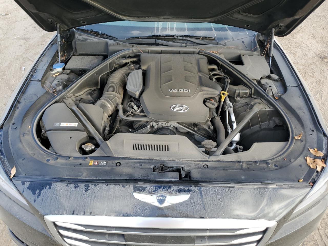 2015 Hyundai Genesis VIN KMHGN4JEXFU030914 Copart auction photo, side / rear end damage thumbnail 12