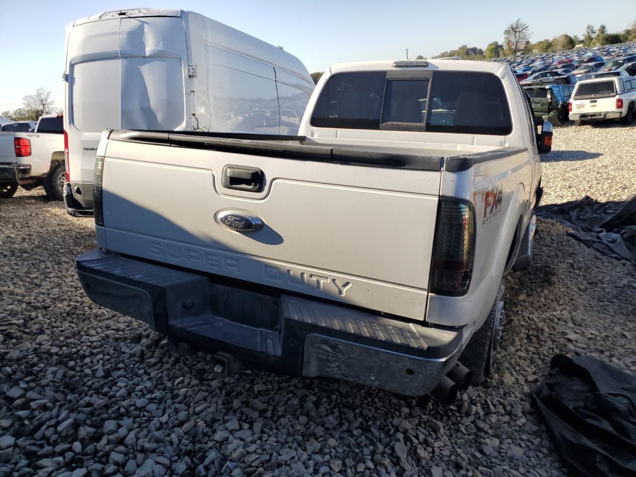 2015 Ford F250 VIN 1FT7W2BT2FEC76305 Copart auction photo, all over damage thumbnail 6