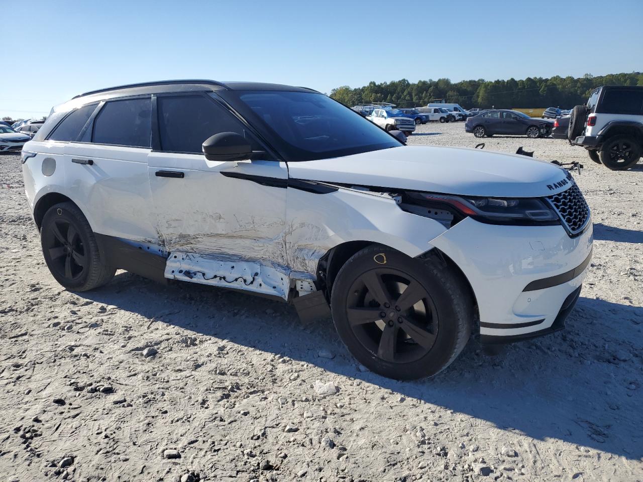 2019 Land Rover Range Rover VIN SALYB2EN7KA210999 Copart auction photo, side / front end damage thumbnail 4