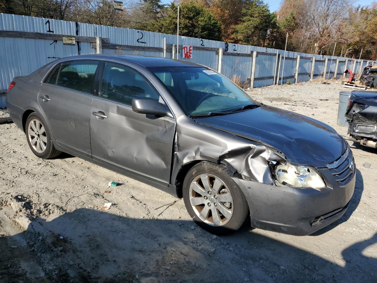 2005 Toyota Avalon VIN 4T1BK36B65U051589 Copart auction photo, front end / side damage thumbnail 4