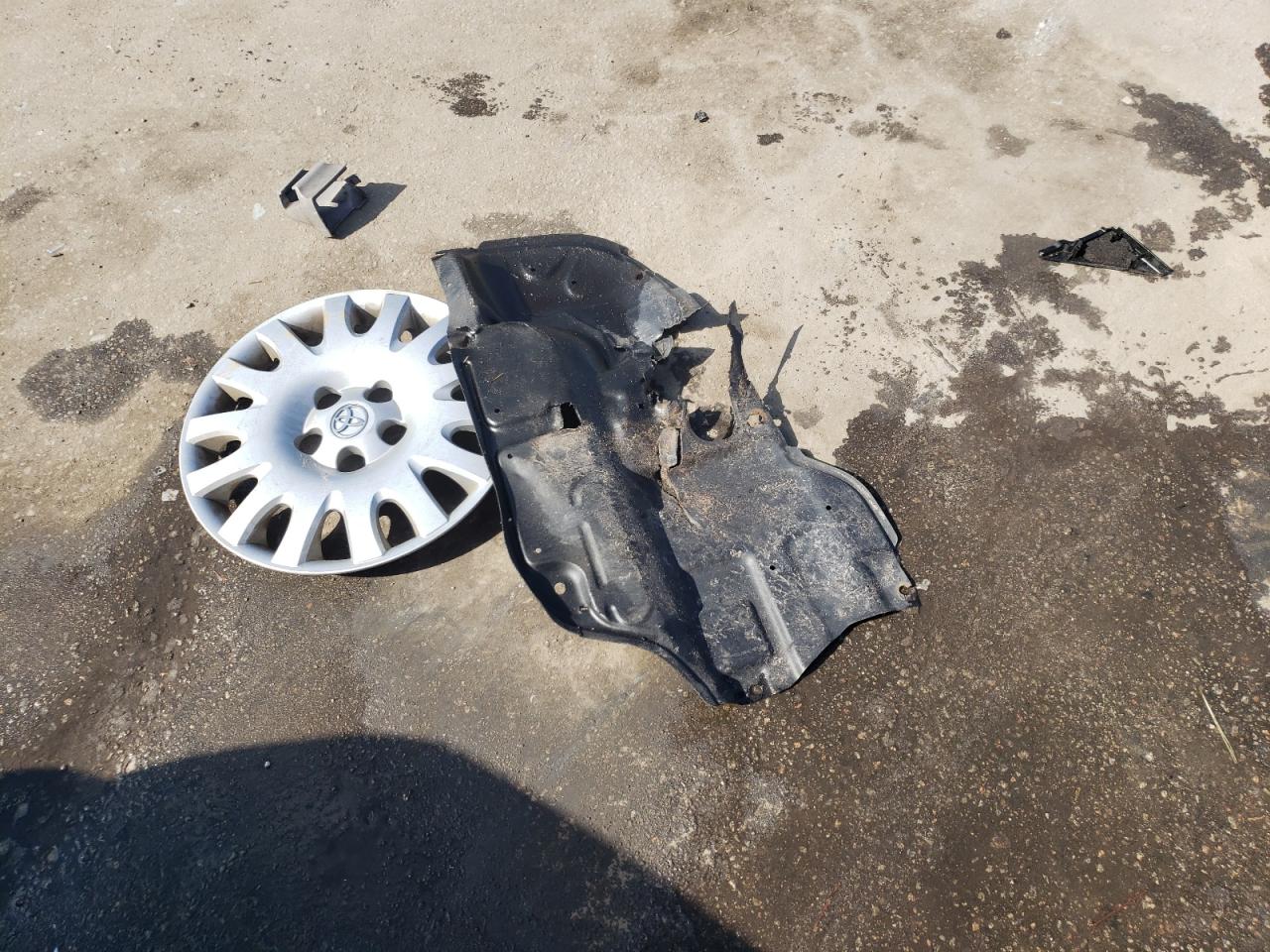 2003 Toyota Camry VIN 4T1BE32K33U241554 Copart auction photo, front end / rear end damage thumbnail 12