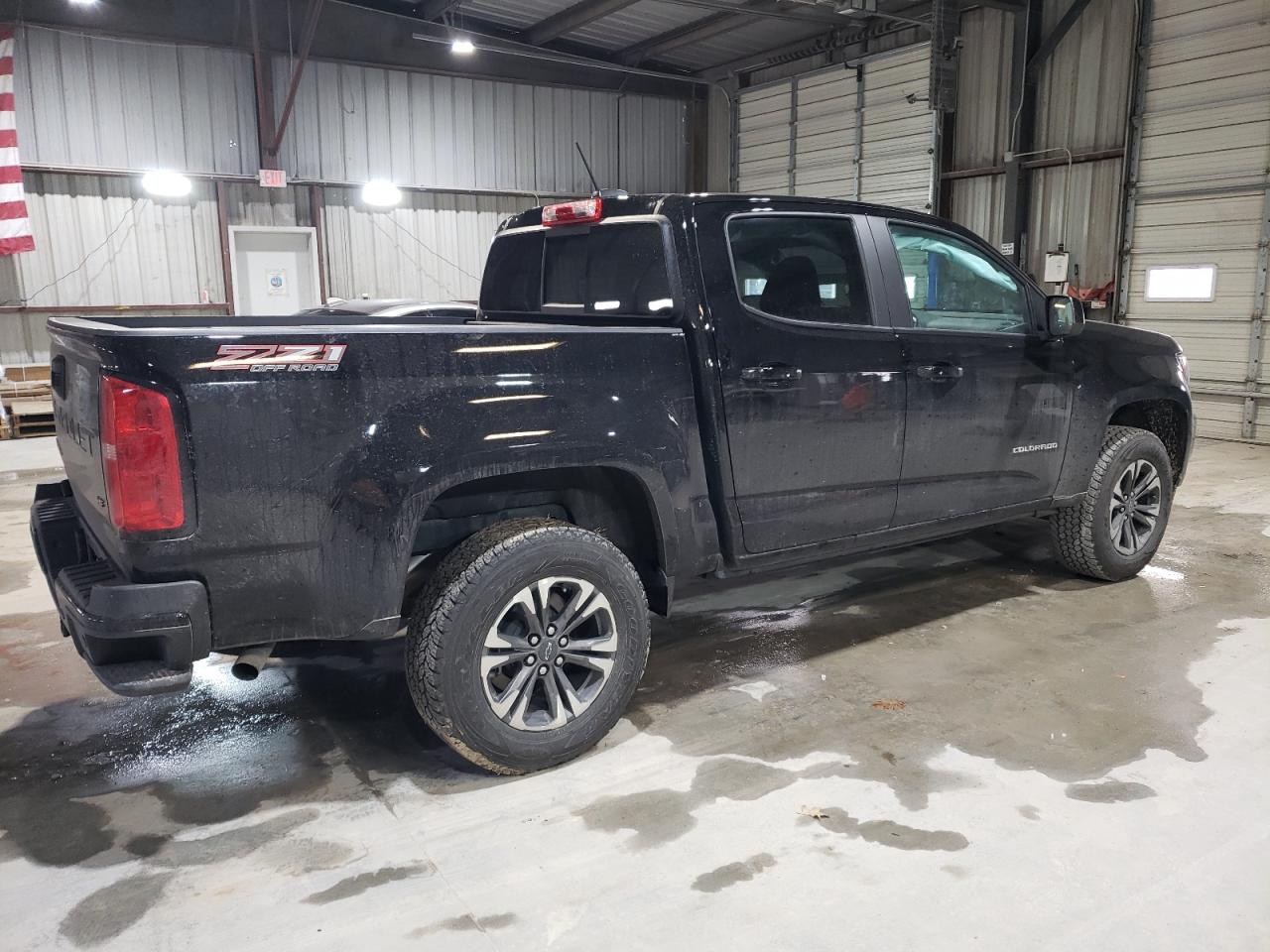 2022 Chevrolet Colorado VIN 1GCGTDEN4N1330811 Copart auction photo, side / minor dent/scratches damage thumbnail 3