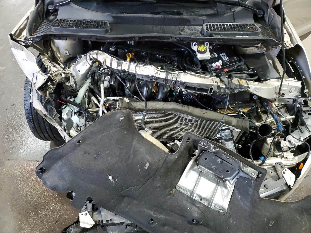 2018 Ford Escape VIN 1FMCU0F76JUA34830 Copart auction photo, front end / rear end damage thumbnail 13