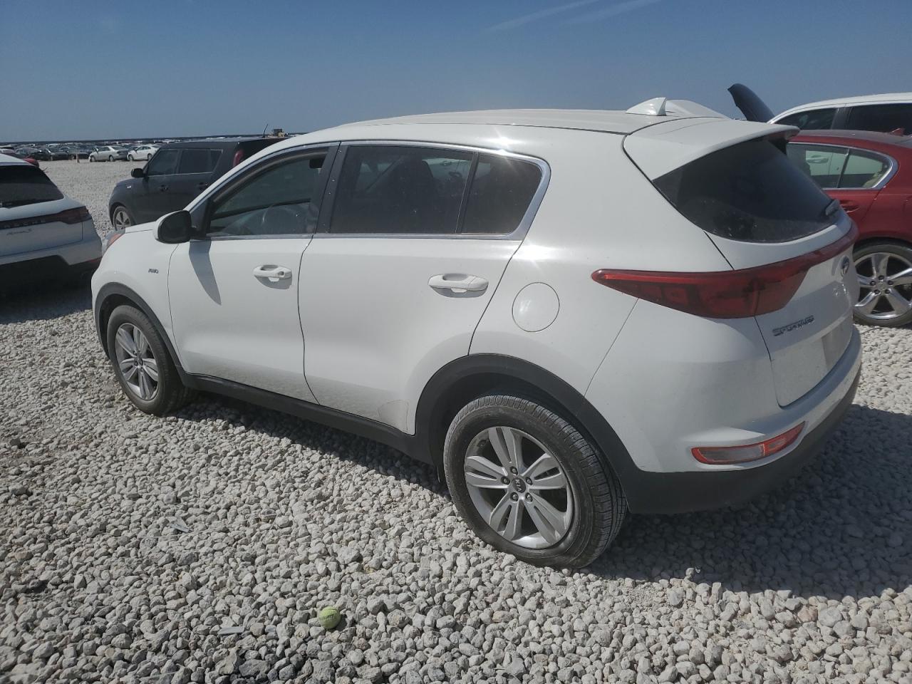 2017 KIA Sportage VIN KNDPMCAC5H7208343 Copart auction photo, vandalism damage thumbnail 2