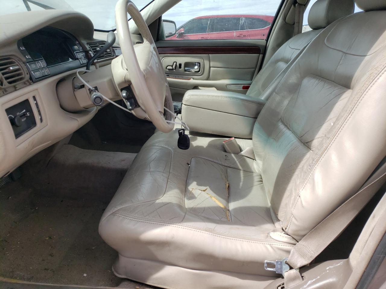 1998 Cadillac De Ville VIN 1G6KD54Y2WU797558 Copart auction photo, side / front end damage thumbnail 7