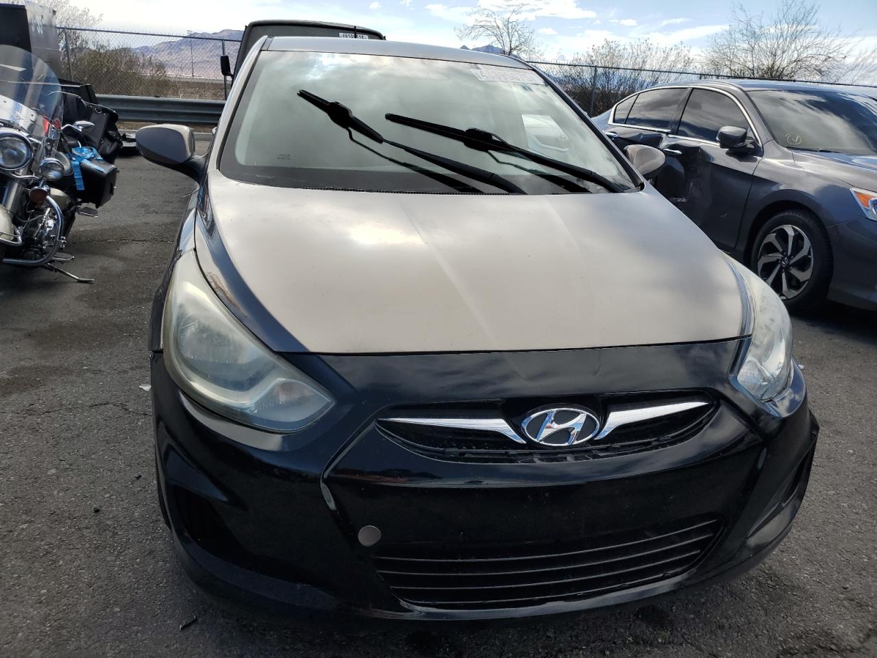 2014 Hyundai Accent VIN KMHCT5AE0EU144817 Copart auction photo, rear end damage thumbnail 5