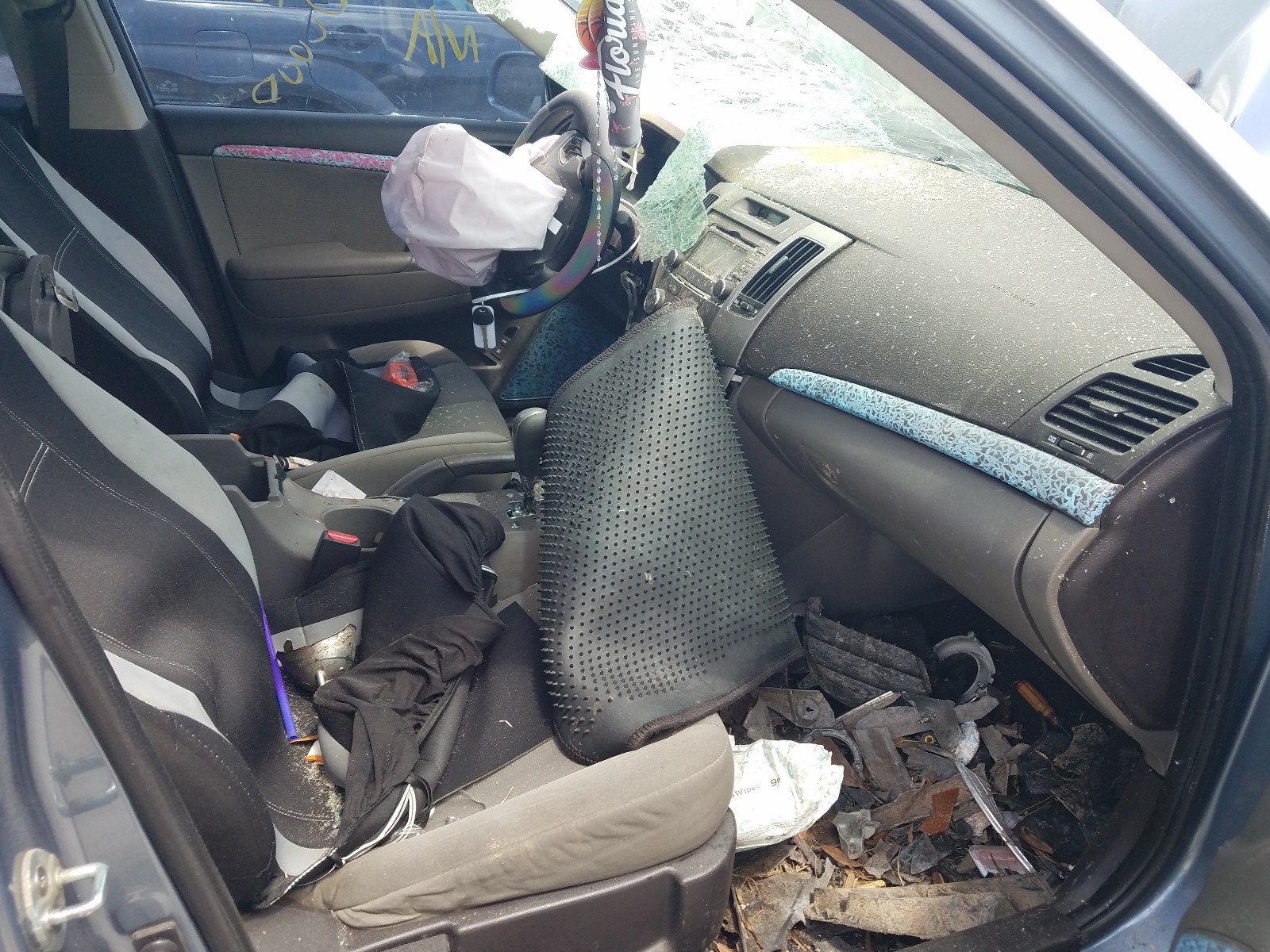 2009 Hyundai Sonata VIN 5NPET46C09H515246 Copart auction photo, front end / top/roof damage thumbnail 5