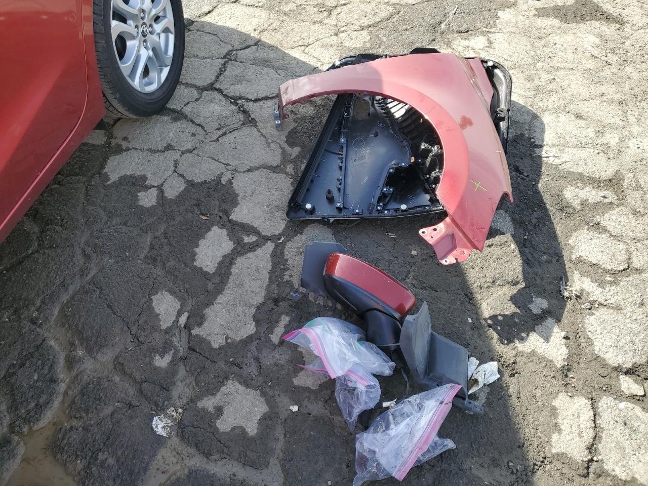2018 Toyota Yaris VIN 3MYDLBYV4JY312383 Copart auction photo, front end damage thumbnail 12