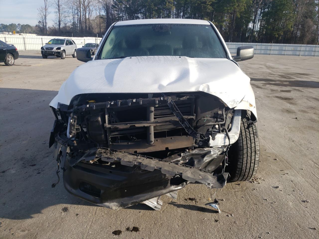 2016 RAM 1500 VIN 3C6JR6AG6GG382217 Copart auction photo, front end / side damage thumbnail 5