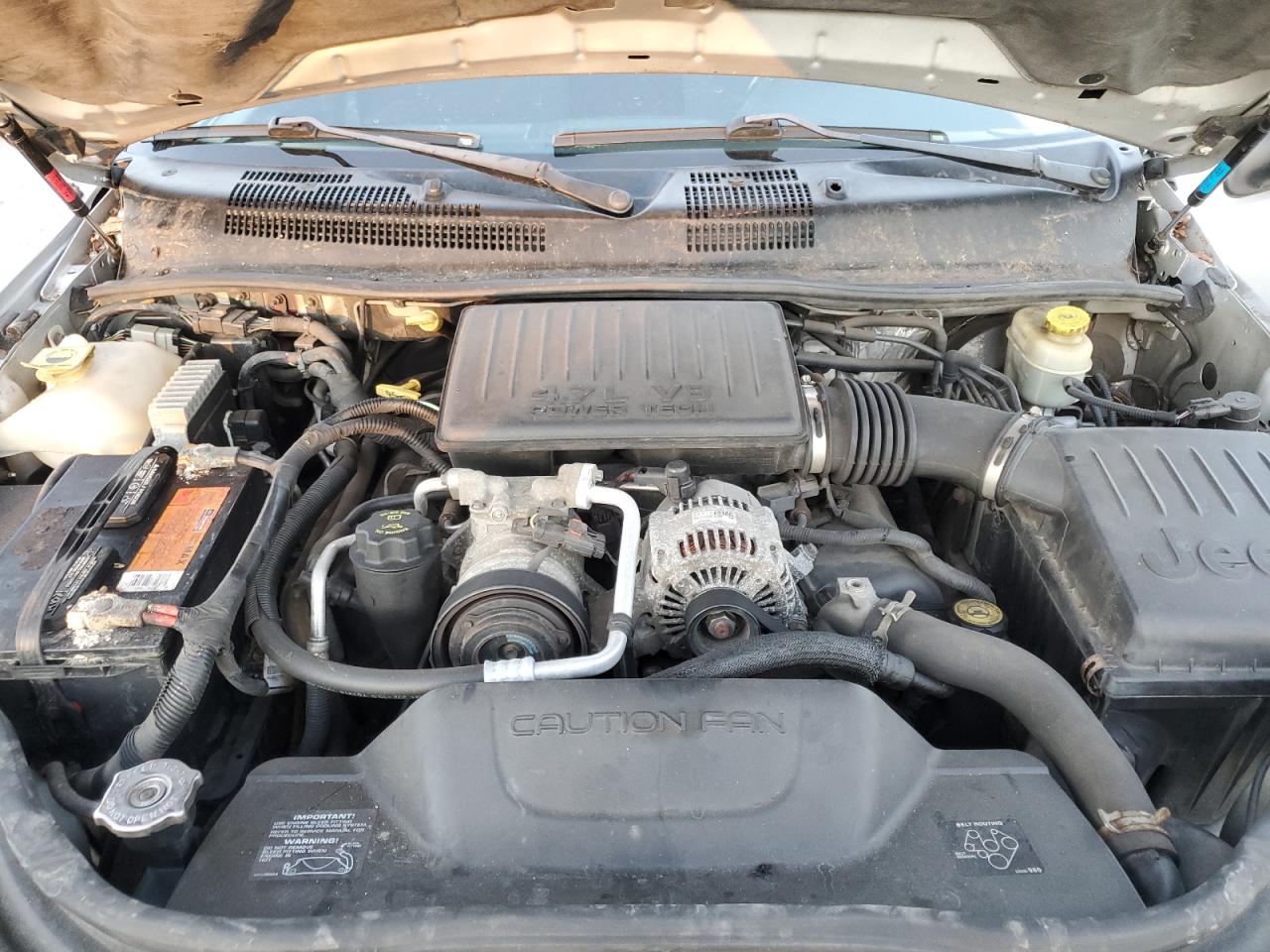 2004 Jeep Grand Cherokee VIN 1J4GW48N44C421545 Copart auction photo, front end damage thumbnail 12
