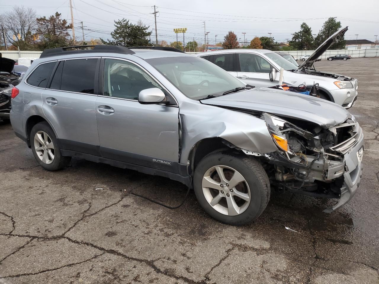 2014 Subaru Outback VIN 4S4BRCMC2E3238227 Copart auction photo, front end damage thumbnail 4