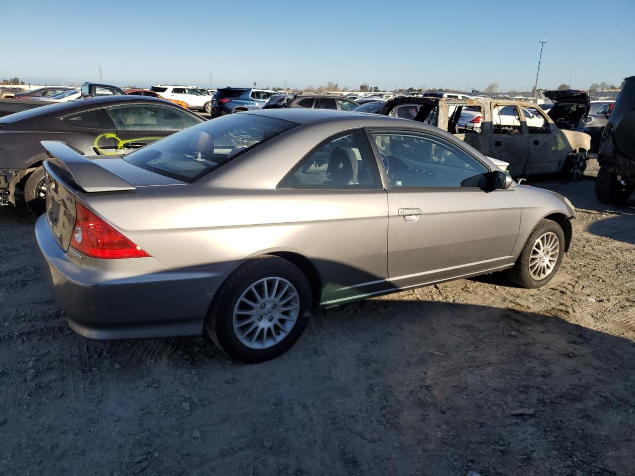 2005 Honda Civic VIN 1HGEM22995L067379 Copart auction photo, front end damage thumbnail 3