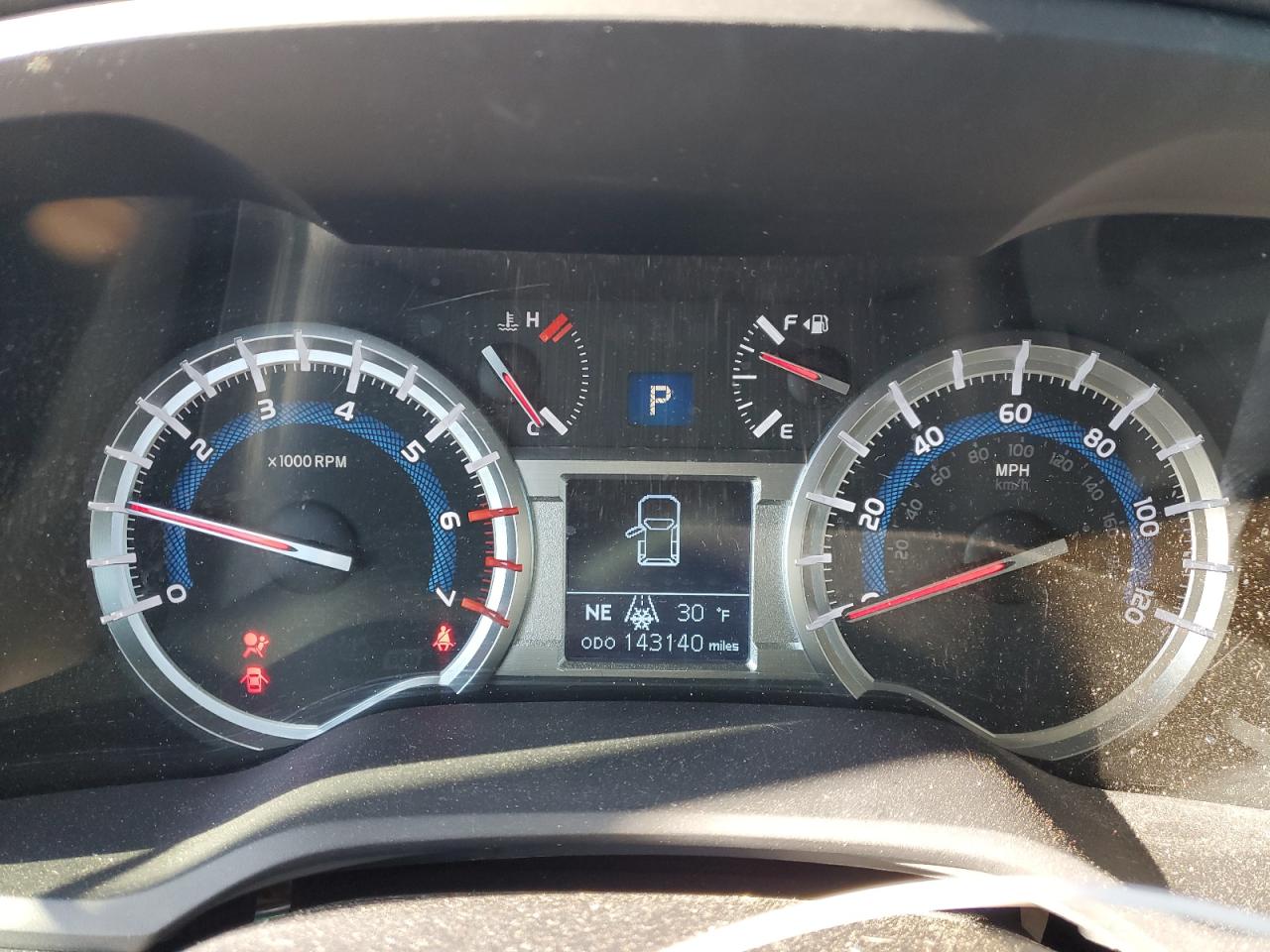 2015 Toyota 4Runner VIN JTEBU5JR0F5216476 Copart auction photo, front end / side damage thumbnail 9