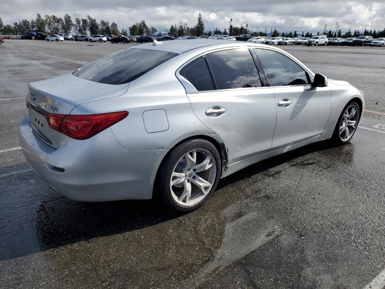 2015 Infiniti Q50 VIN JN1BV7AP2FM351205 Copart auction photo, minor dent/scratches damage thumbnail 3