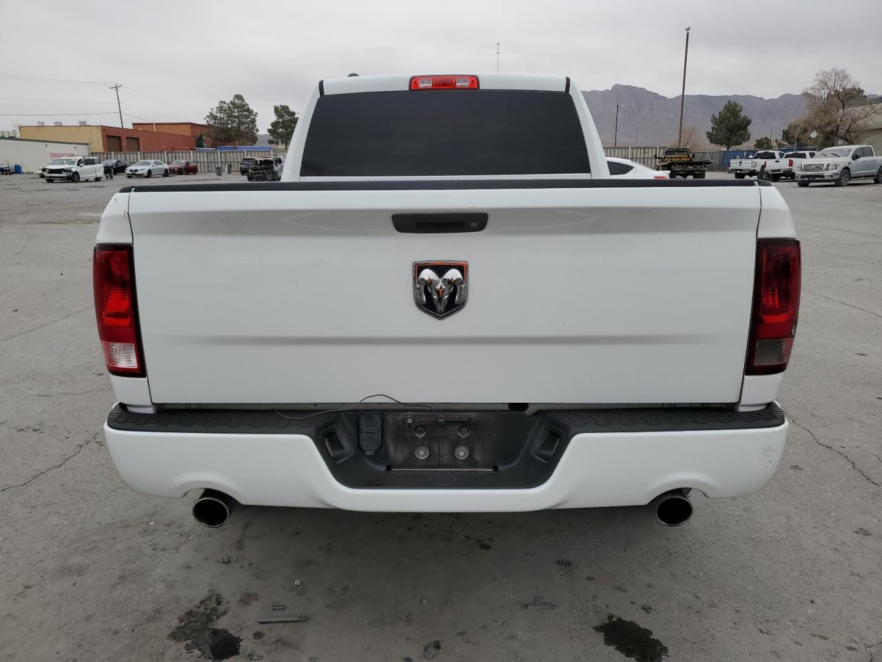 2017 RAM 1500 VIN 1C6RR6FTXHS629919 Copart auction photo, front end damage thumbnail 6