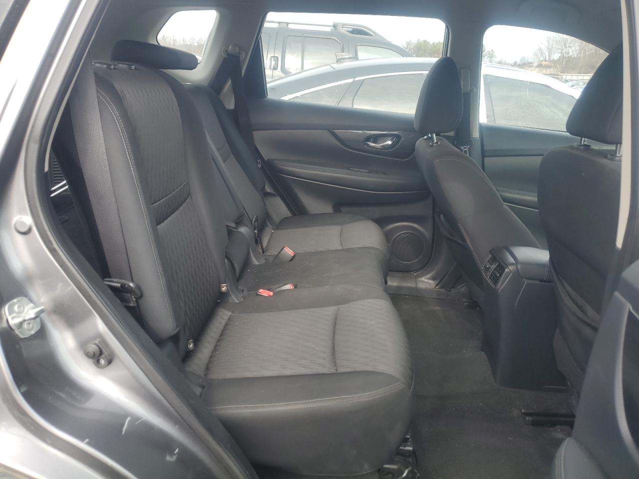 2018 Nissan Rogue VIN KNMAT2MT0JP509638 Copart auction photo, side / front end damage thumbnail 11