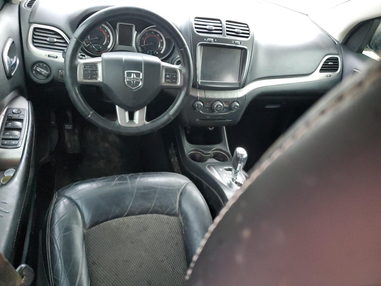 2018 Dodge Journey VIN 3C4PDDGG0JT388431 Copart auction photo, water/flood damage thumbnail 8