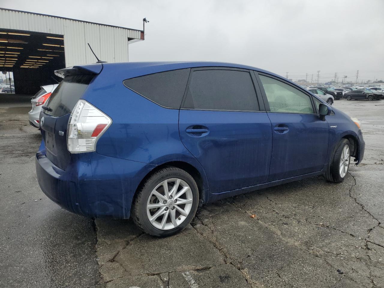 2014 Toyota Prius VIN JTDZN3EU0EJ004055 Copart auction photo, front end / side damage thumbnail 3