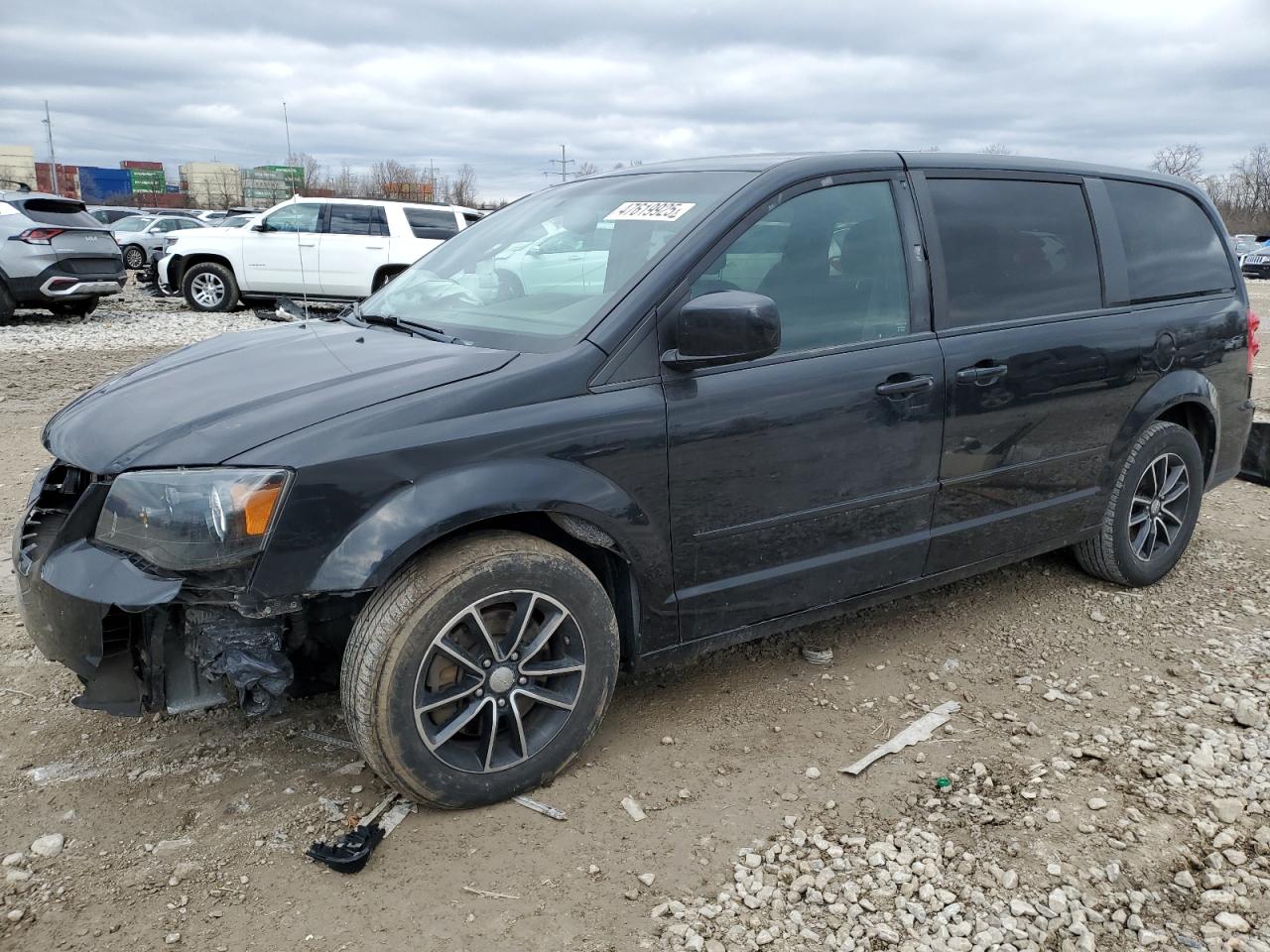 2015 Dodge Caravan VIN 2C4RDGBG7FR703737 - Copart auction photo