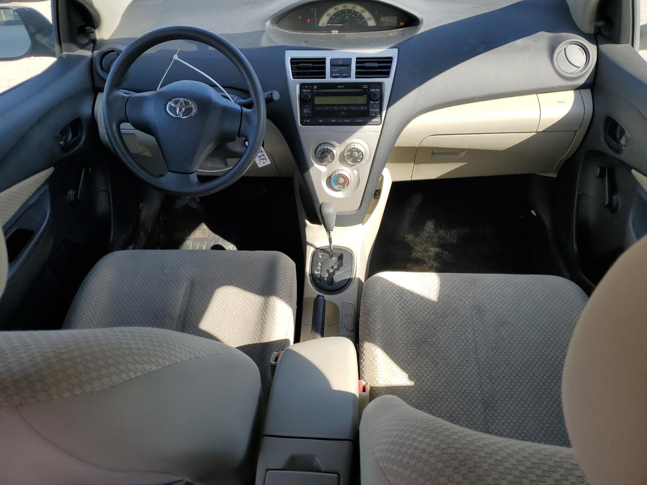2008 Toyota Yaris VIN JTDBT923084008986 Copart auction photo, front end damage thumbnail 8