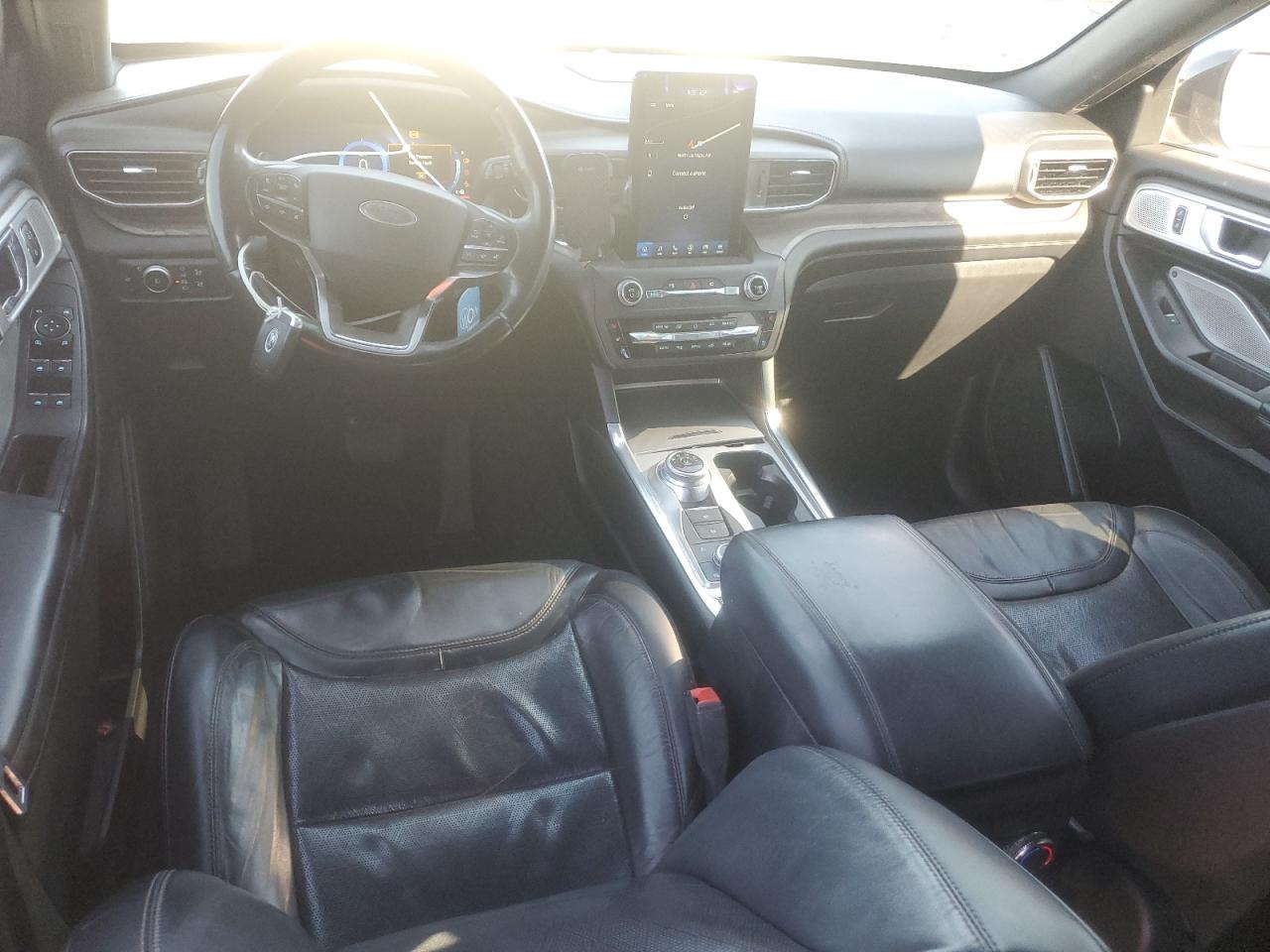 2020 Ford Explorer VIN 1FM5K8HC5LGA28526 Copart auction photo, rear end damage thumbnail 8