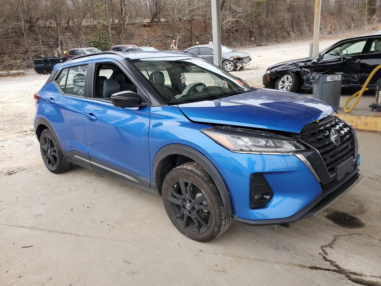 2021 Nissan Kicks VIN 3N1CP5DV0ML557059 Copart auction photo, front end / undercarriage damage thumbnail 4