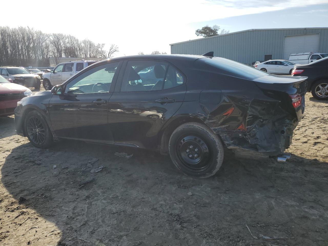 2022 Toyota Camry VIN 4T1G31AK9NU044778 Copart auction photo, rear end / minor dent/scratches damage thumbnail 2