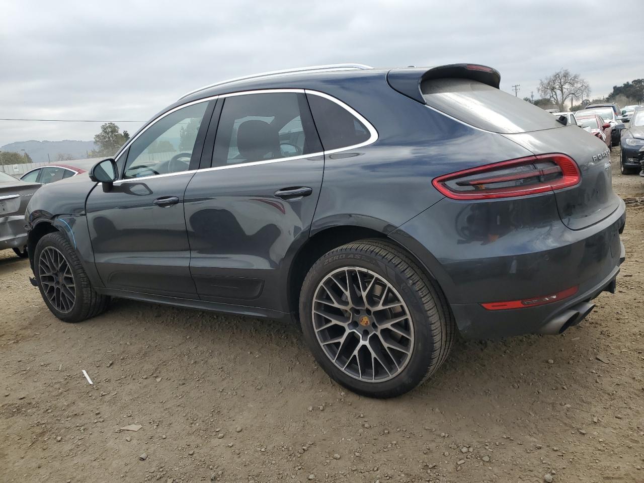 2018 Porsche Macan VIN WP1AB2A56JLB35972 Copart auction photo, front end damage thumbnail 2