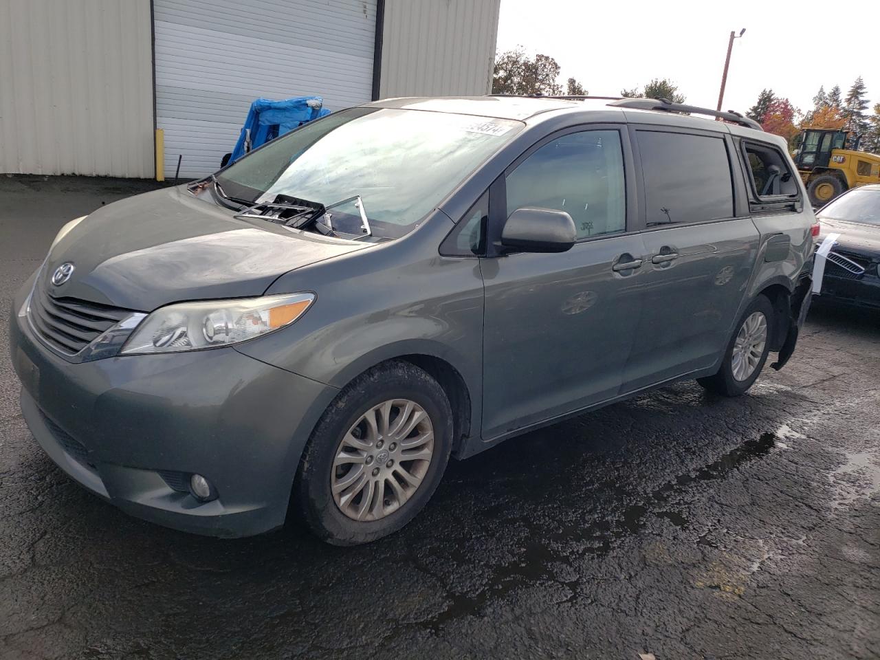 2011 Toyota Sienna VIN 5TDYK3DC5BS079572
