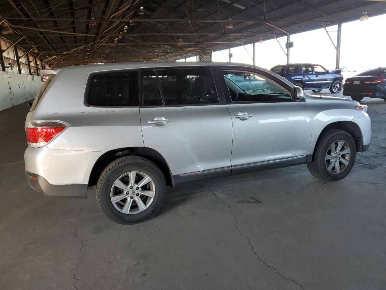 2011 Toyota Highlander VIN 5TDZA3EH4BS008073 Copart auction photo, front end damage thumbnail 3
