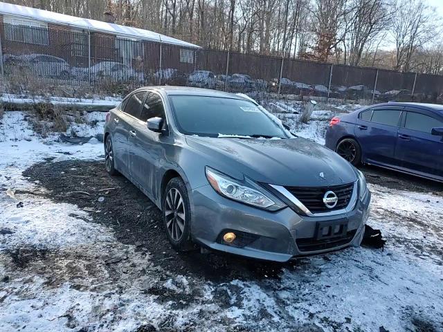 2018 Nissan Altima VIN 1N4AL3AP1JC200108 Copart auction photo, rear end / side damage thumbnail 11