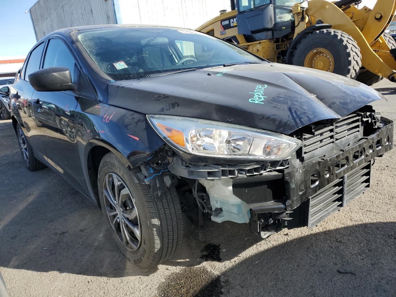 2017 Ford Focus VIN 1FADP3E2XHL245719 Copart auction photo, front end damage thumbnail 4