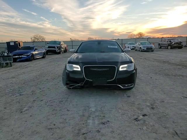 2016 Chrysler 300c VIN 2C3CCAEG2GH343158 Copart auction photo, front end / minor dent/scratches damage thumbnail 11